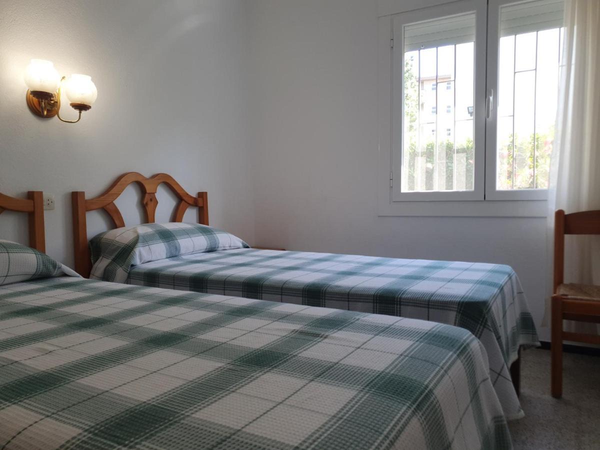 Holiday Home Villa Guapa L'Estartit Luaran gambar