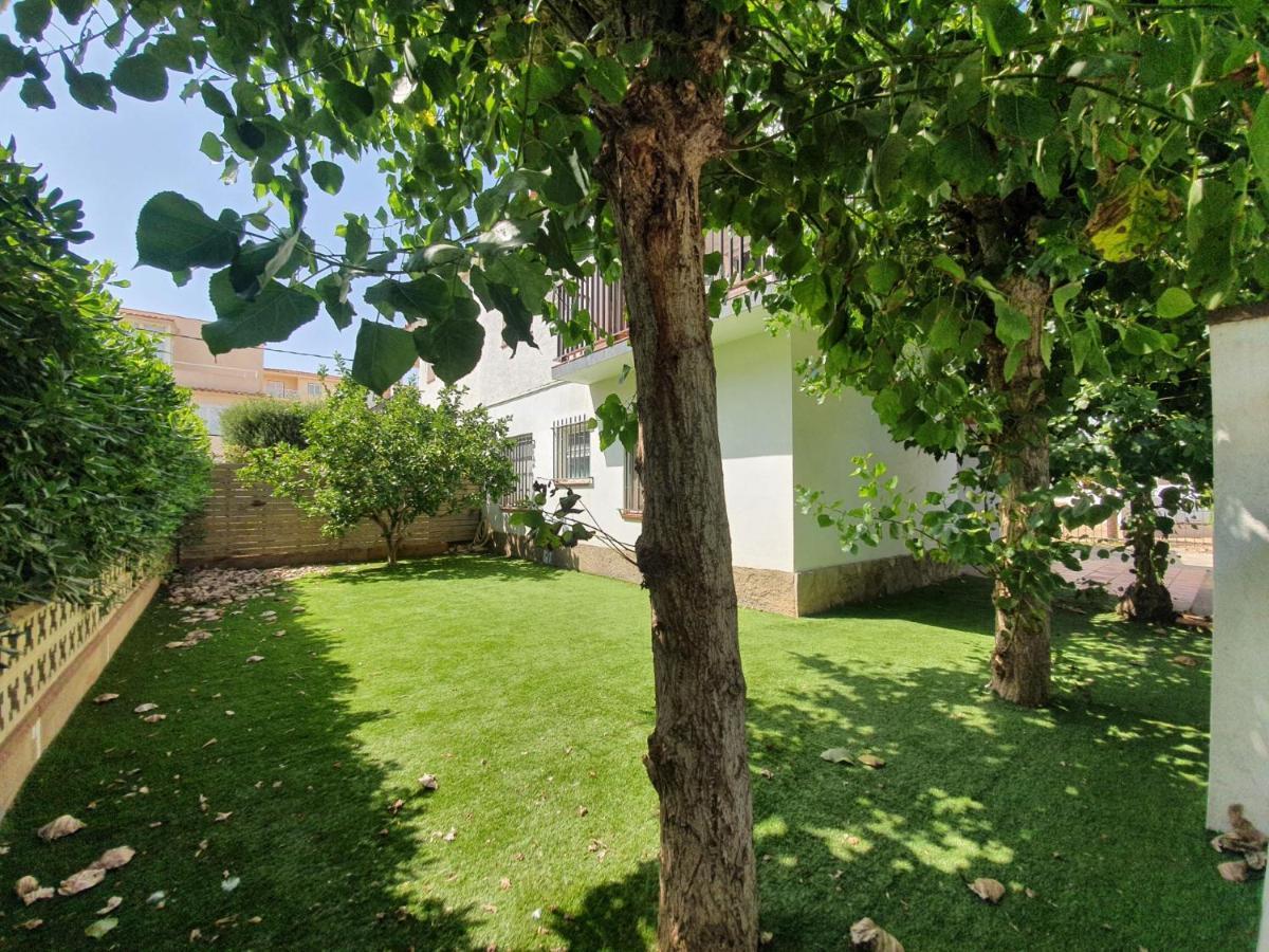 Holiday Home Villa Guapa L'Estartit Luaran gambar
