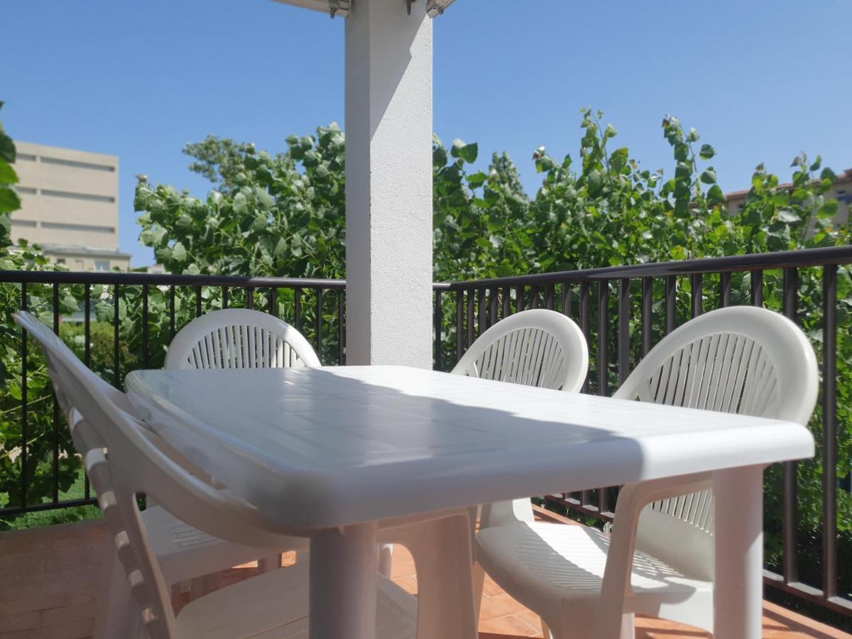 Holiday Home Villa Guapa L'Estartit Luaran gambar
