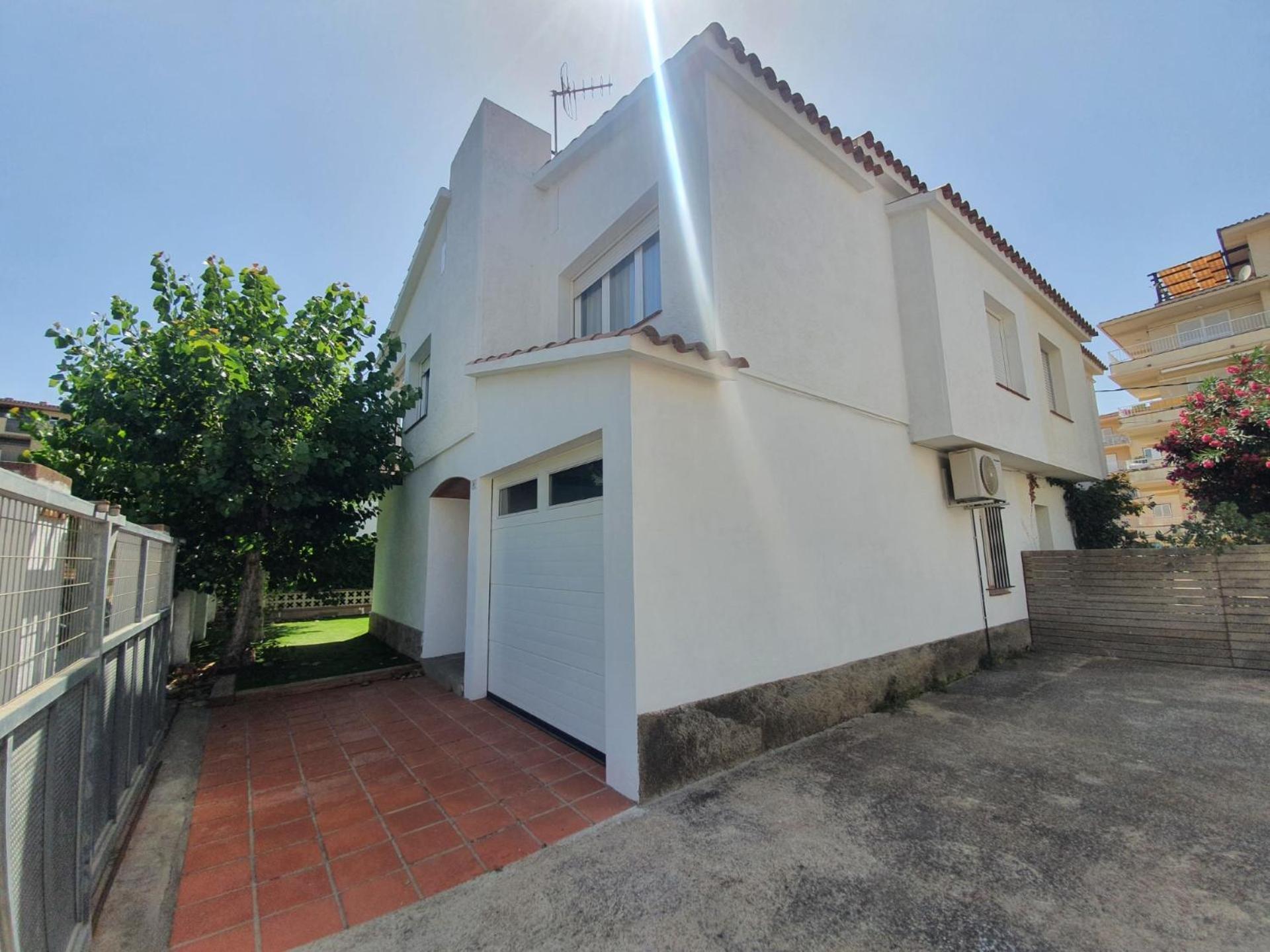 Holiday Home Villa Guapa L'Estartit Luaran gambar